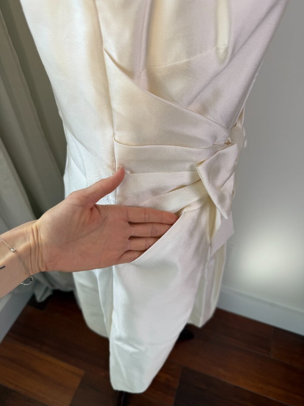 Kate Spade Wedding Belles Jillian Bow Dress Ivory Silk Blend Size 4 Sleeveless - Picture 8 of 11